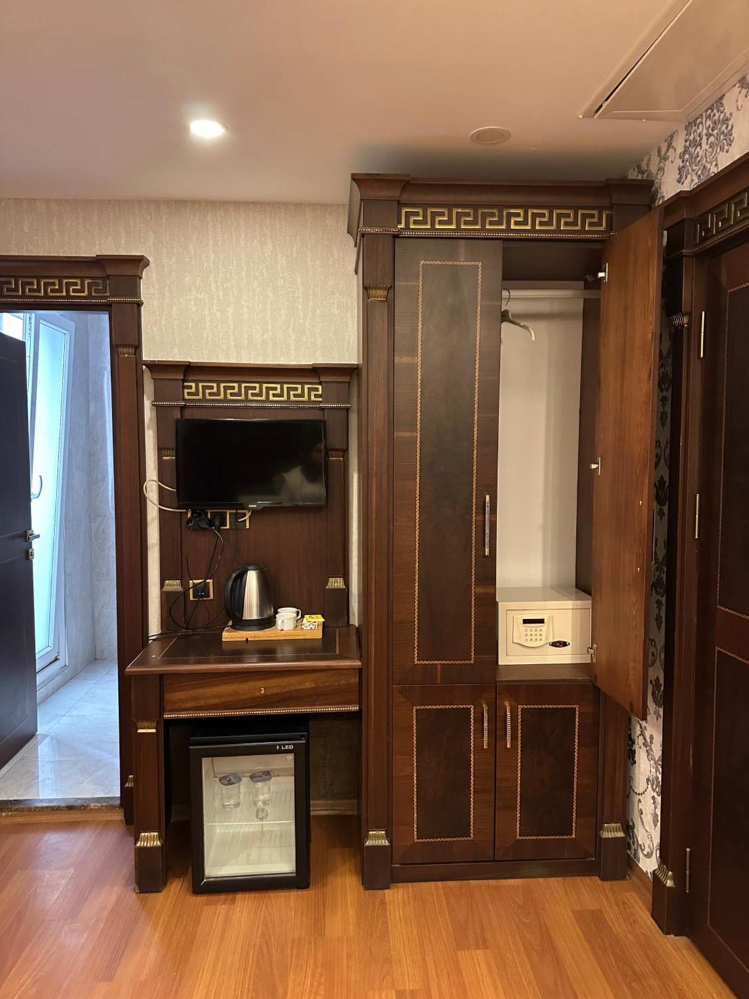 Napolyon Hotel Istanbul Ngoại thất bức ảnh