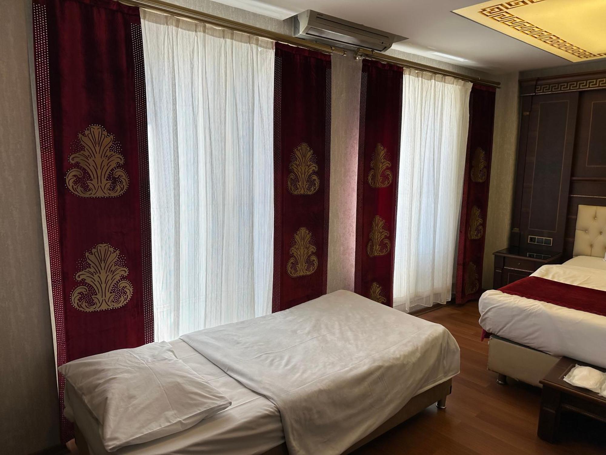 Napolyon Hotel Istanbul Ngoại thất bức ảnh